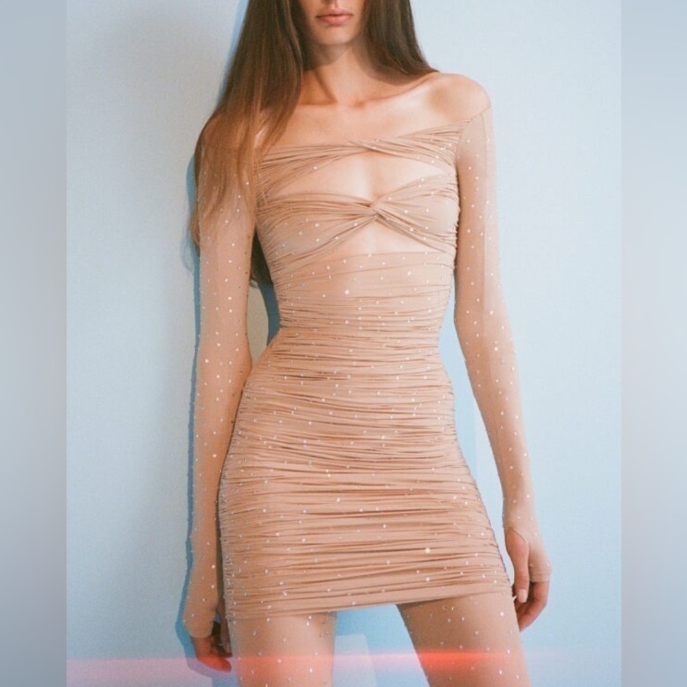 Alex Perry Tinley Ruched Off Shoulder Mini Dress